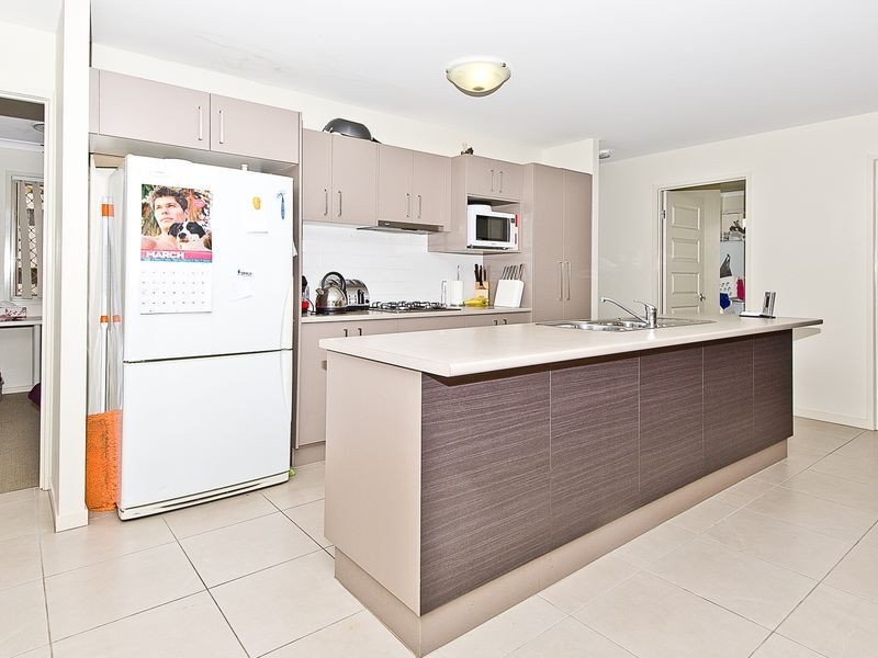 14 Pallas Pde, Warner QLD 4500