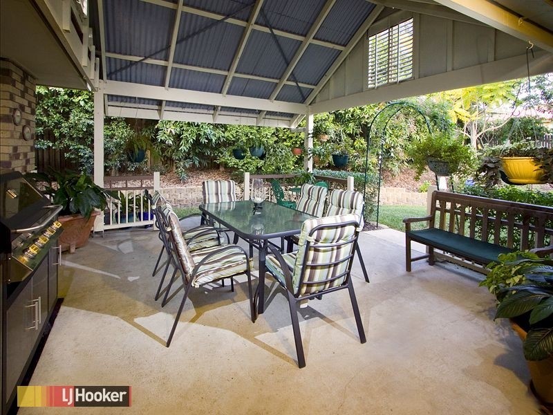 8 Bramble Close, Warner QLD 4500