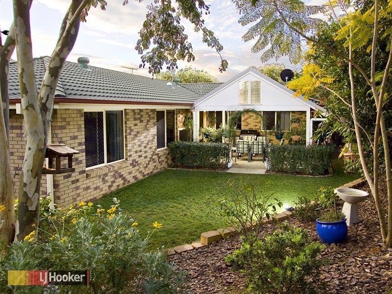 8 Bramble Close, Warner QLD 4500