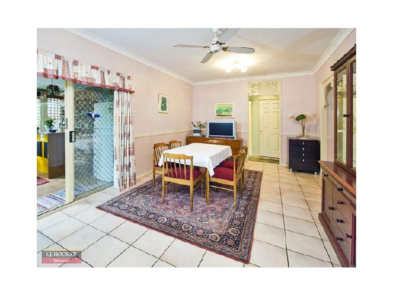 17 Forest Court, Albany Creek QLD 4035