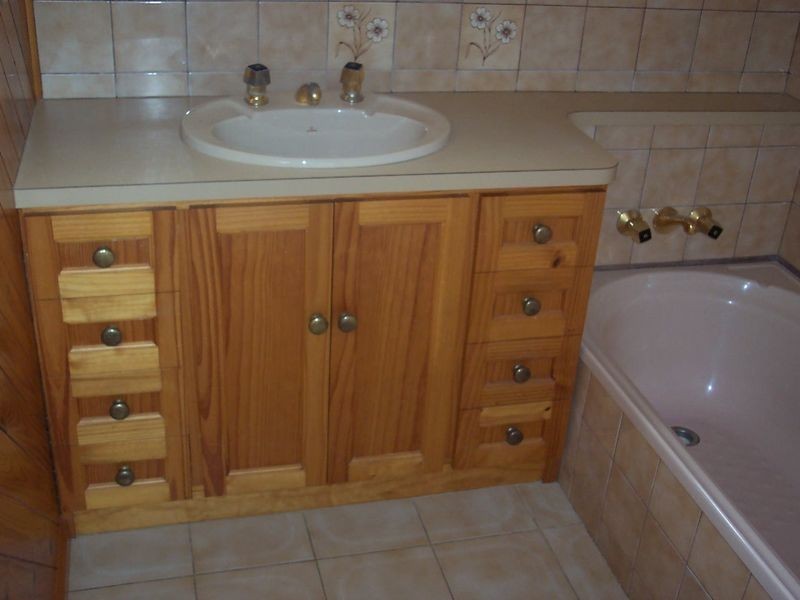 1 Waratah Street, Albany Creek QLD 4035