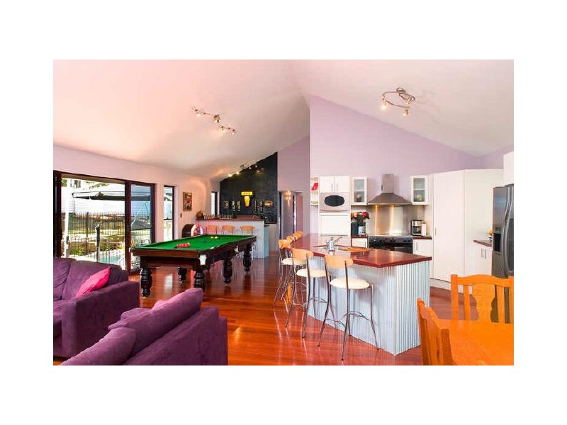 11 Correa Court, Cashmere QLD 4500