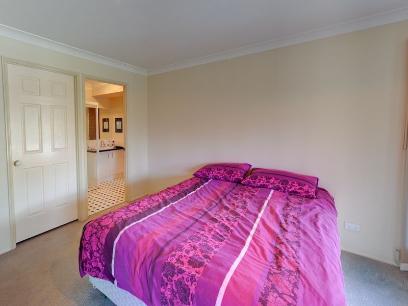 Eatons Hill QLD 4037