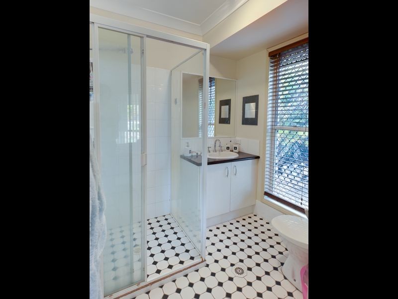 Eatons Hill QLD 4037