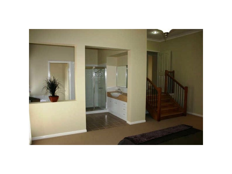 Warner QLD 4500