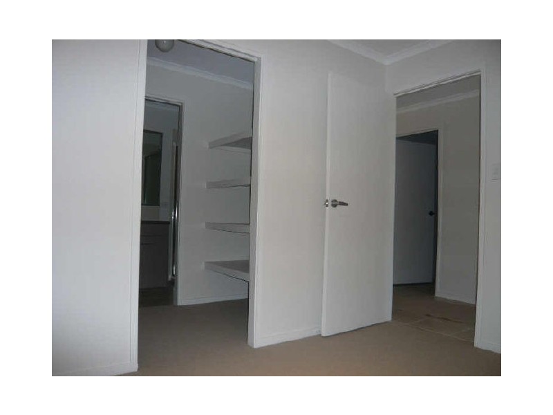 64 Winlock Circuit, Warner QLD 4500