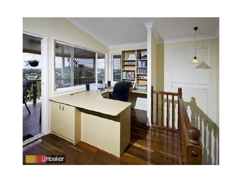 Eatons Hill QLD 4037