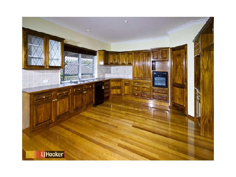 Eatons Hill QLD 4037