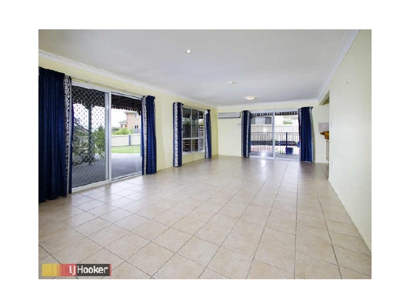 Eatons Hill QLD 4037