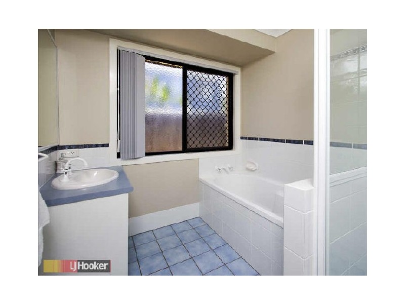 Warner QLD 4500