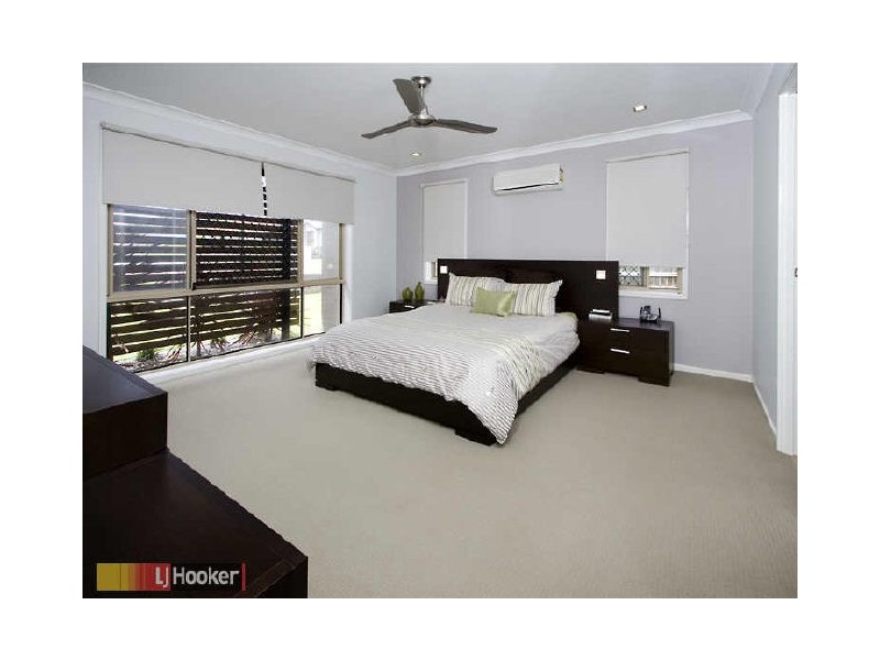 Warner QLD 4500
