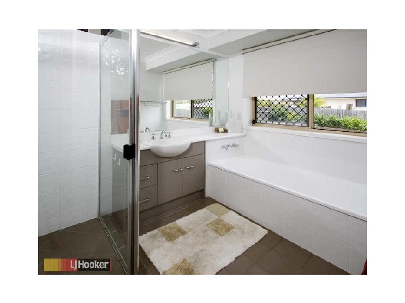 Warner QLD 4500