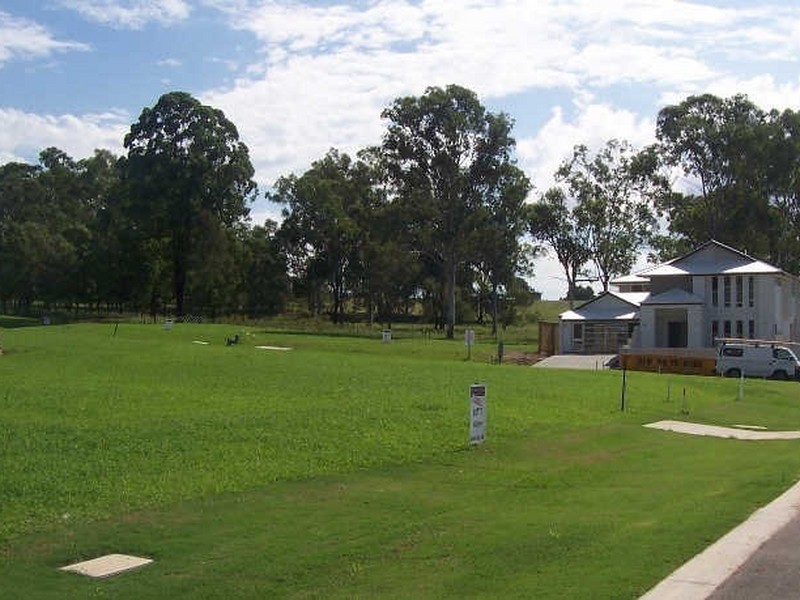 Bridgeman Downs QLD 4035