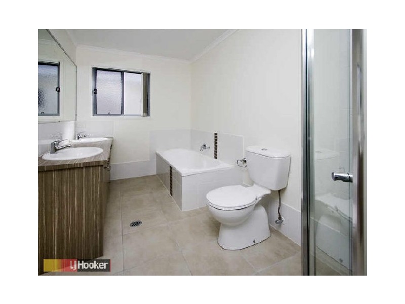 Warner QLD 4500