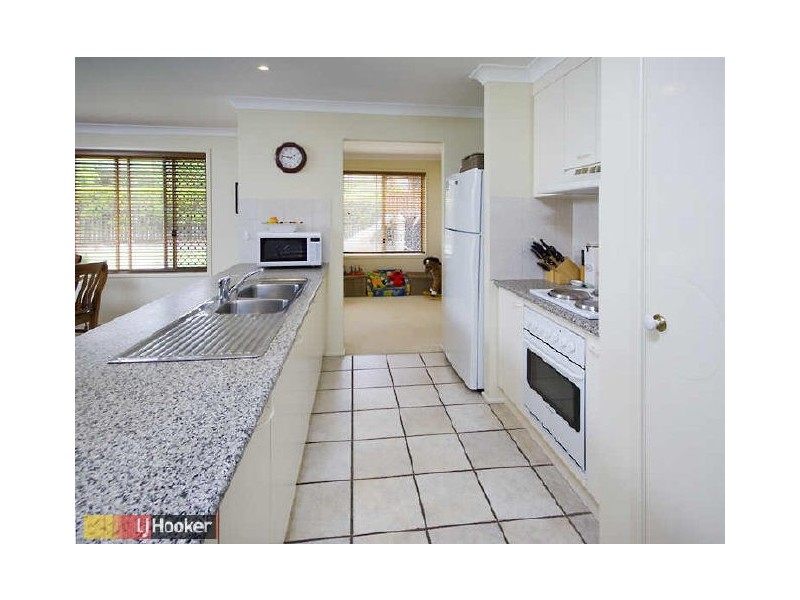 13 Glenlyon Court, Albany Creek QLD 4035