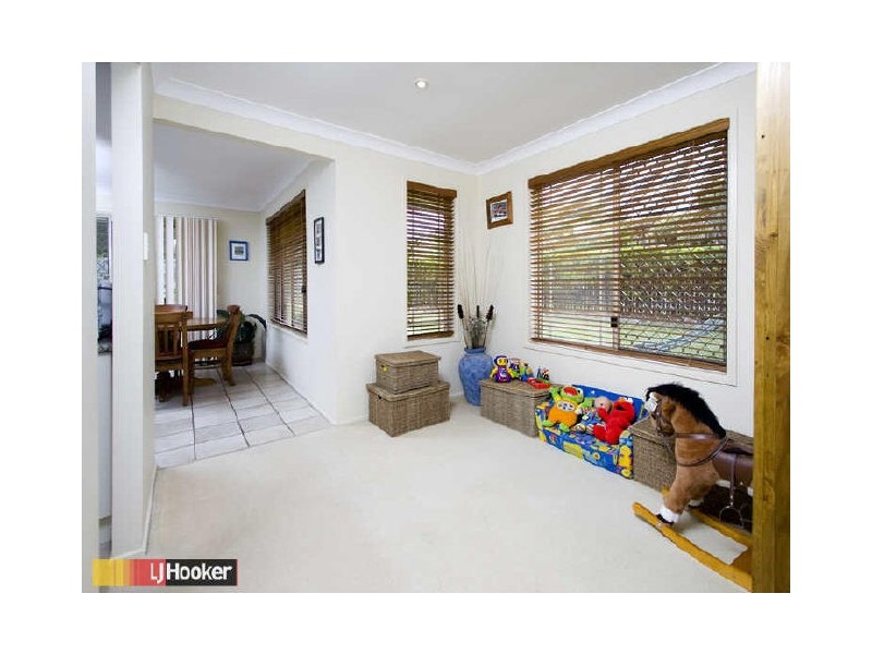 13 Glenlyon Court, Albany Creek QLD 4035