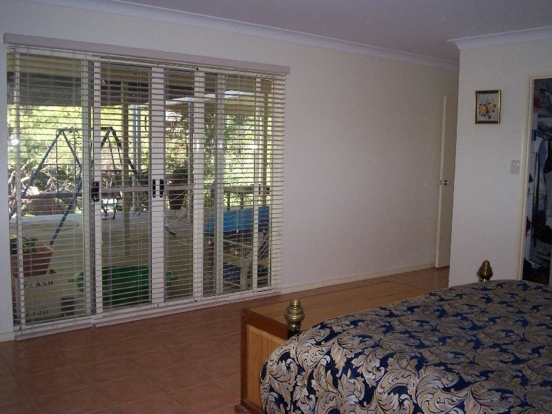 16 Sundown Court, Cashmere QLD 4500