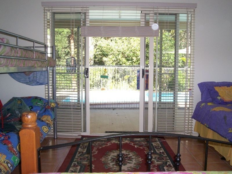 16 Sundown Court, Cashmere QLD 4500