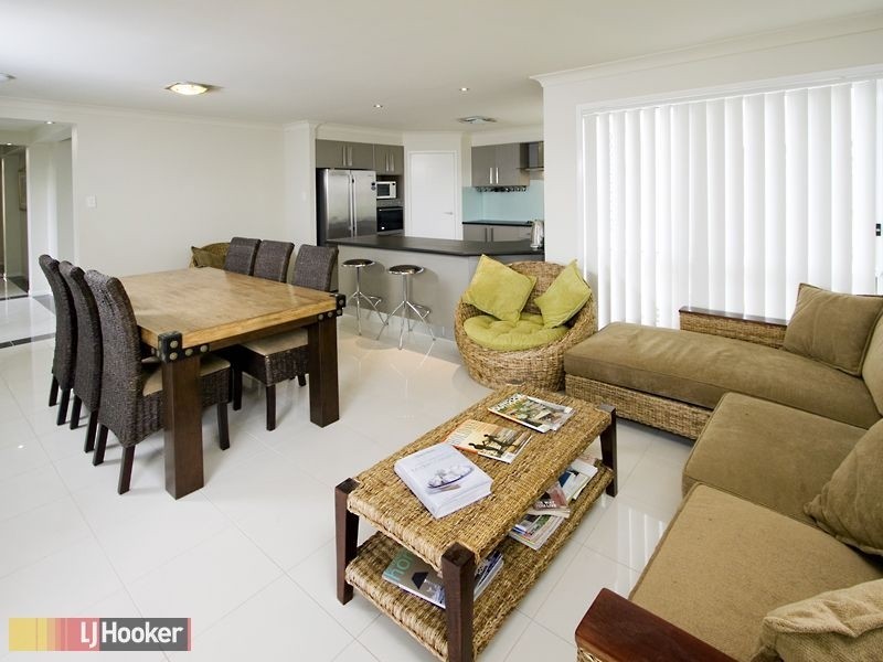 Warner QLD 4500