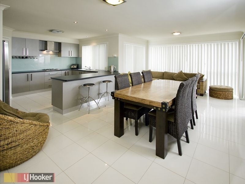 Warner QLD 4500