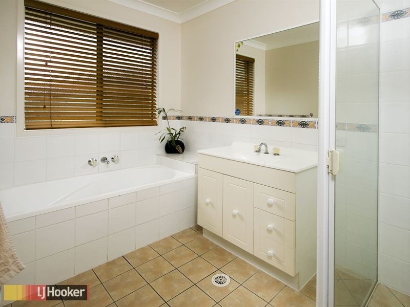 61 Dundee Street, Bray Park QLD 4500