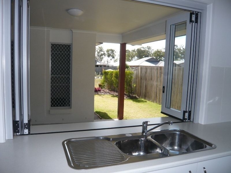 Warner QLD 4500