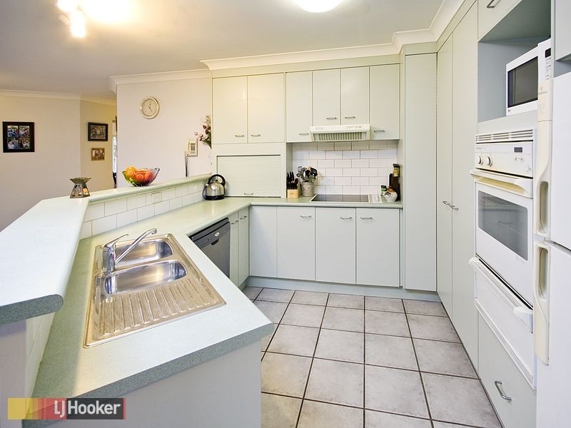 Eatons Hill QLD 4037