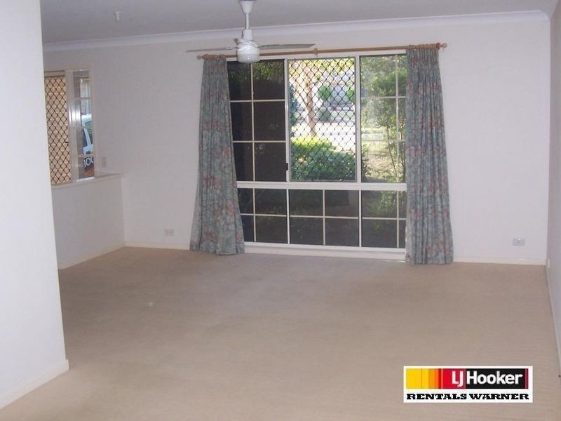 19 Kirri Avenue, Petrie QLD 4502