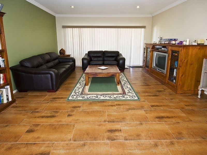 Warner QLD 4500