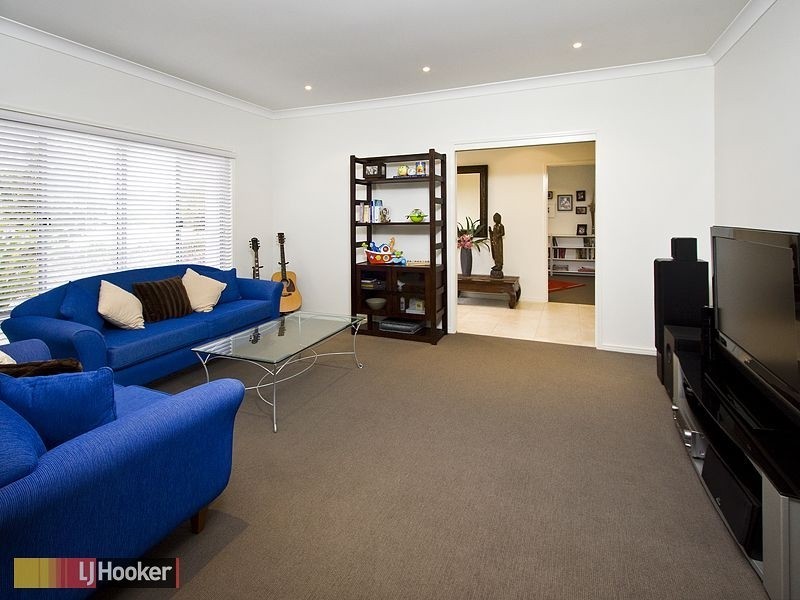 15 Bramwell Court, Cashmere QLD 4500