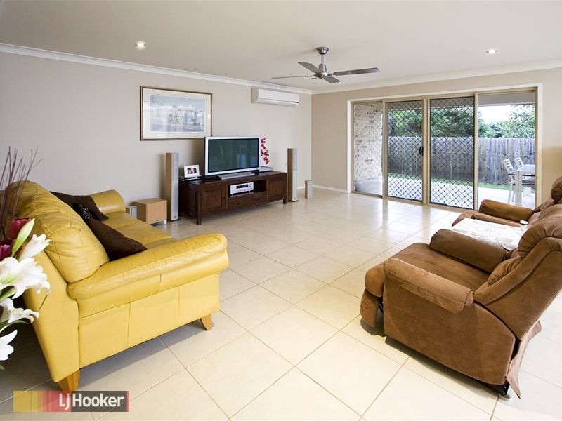 Warner QLD 4500