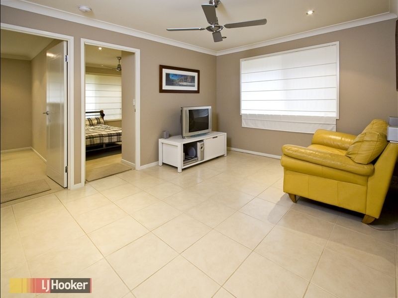 Warner QLD 4500