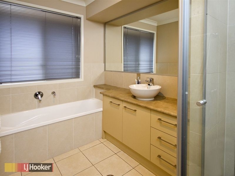 Warner QLD 4500