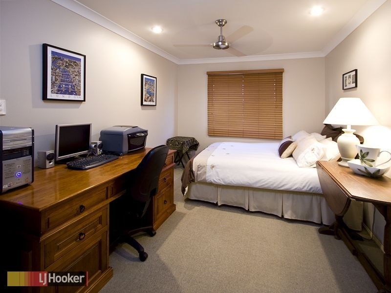 Warner QLD 4500