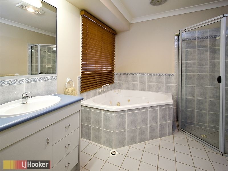 Warner QLD 4500