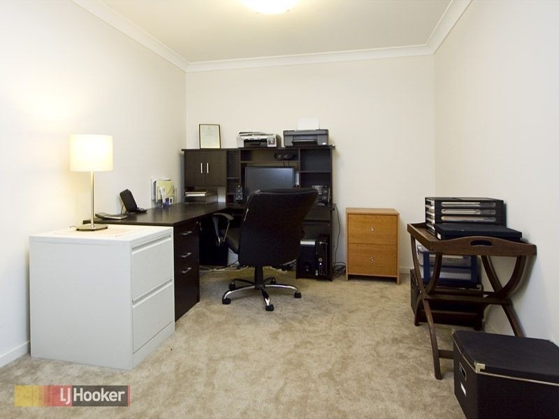 Warner QLD 4500