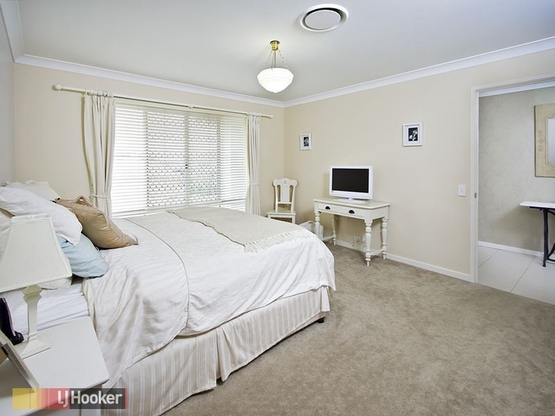 Warner QLD 4500