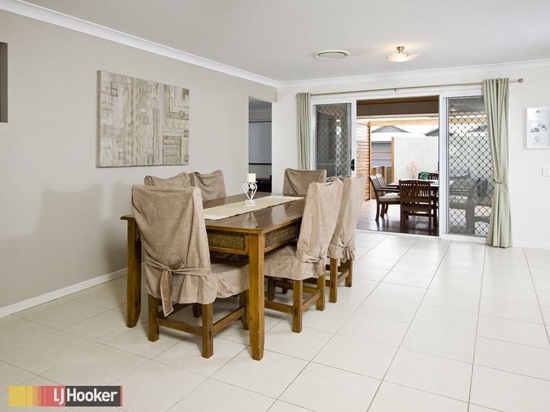 Warner QLD 4500