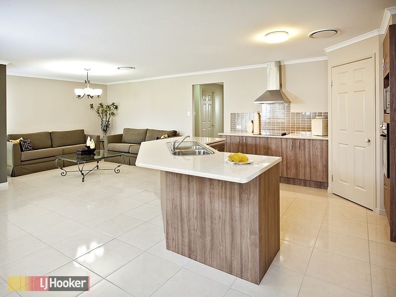 Warner QLD 4500