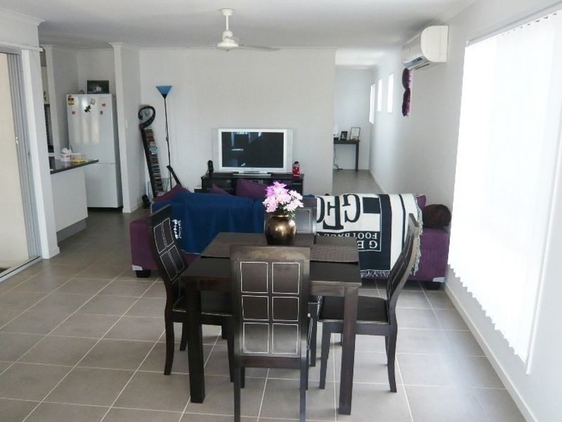 Warner QLD 4500