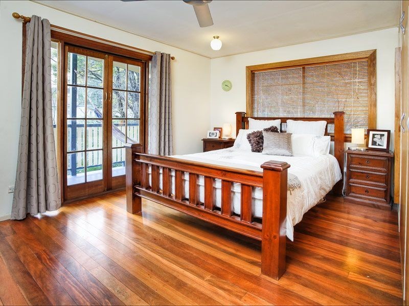 4 Wallaroy Court, Ferny Hills QLD 4055