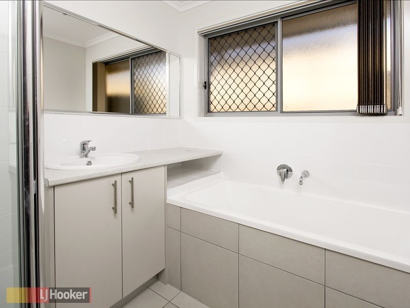 109 Brisbane Road, Warner QLD 4500