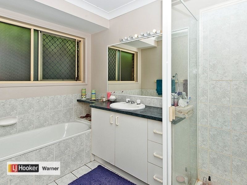 13 Silvereye Crescent, Albany Creek QLD 4035