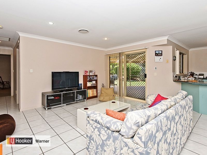 13 Silvereye Crescent, Albany Creek QLD 4035
