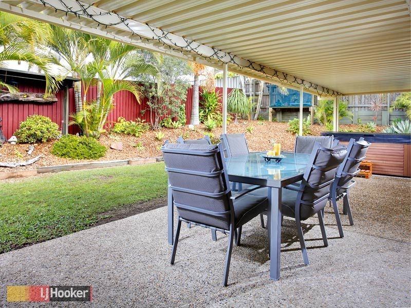 757 South Pine Road, Albany Creek QLD 4035