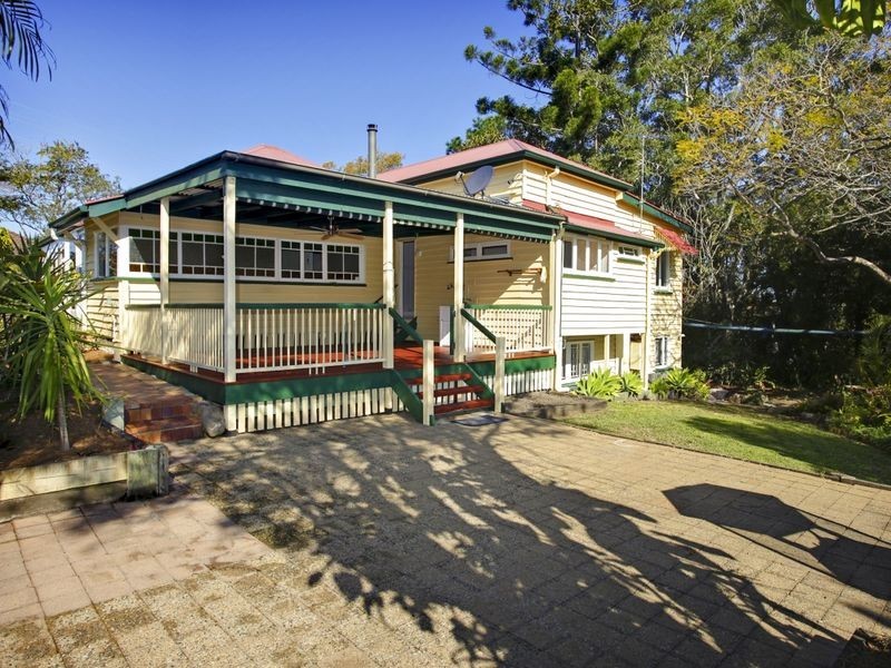24 Cutbush Road, Everton Park QLD 4053