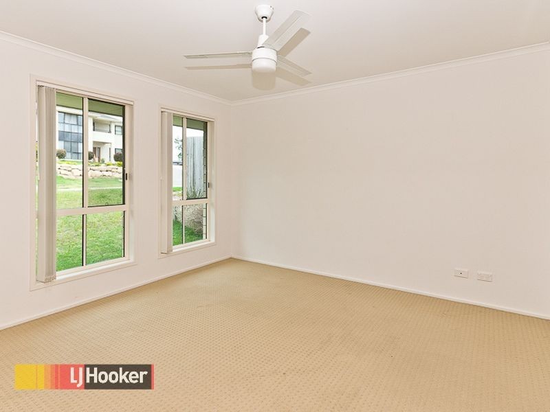 8 Hazelnut Close, Warner QLD 4500