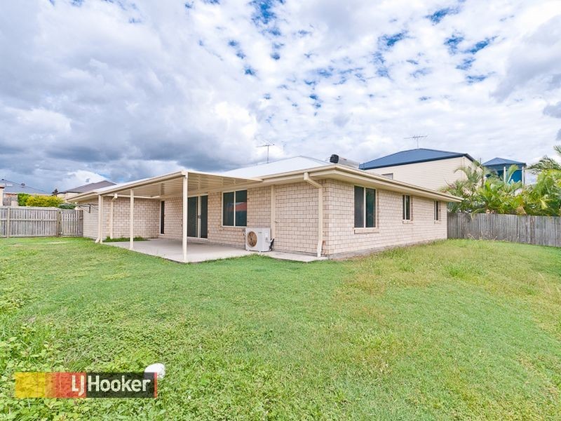 8 Hazelnut Close, Warner QLD 4500