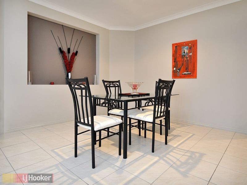 8 Katelyn Court, Cashmere QLD 4500