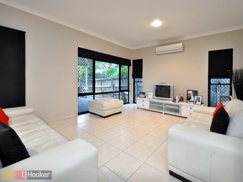 8 Katelyn Court, Cashmere QLD 4500